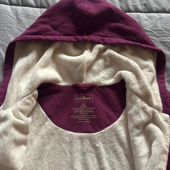 L.L. Bean lined hoodie, women’s size XL - Picture 3 of 3